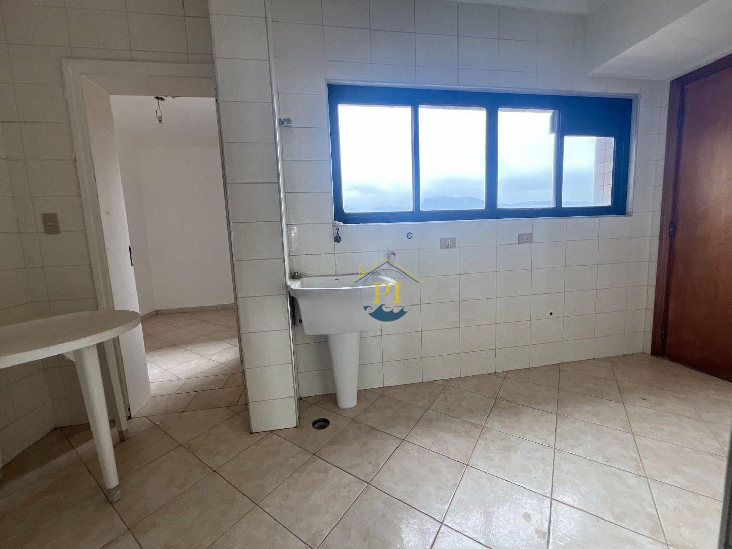 Apartamento à venda com 3 quartos, 185m² - Foto 11