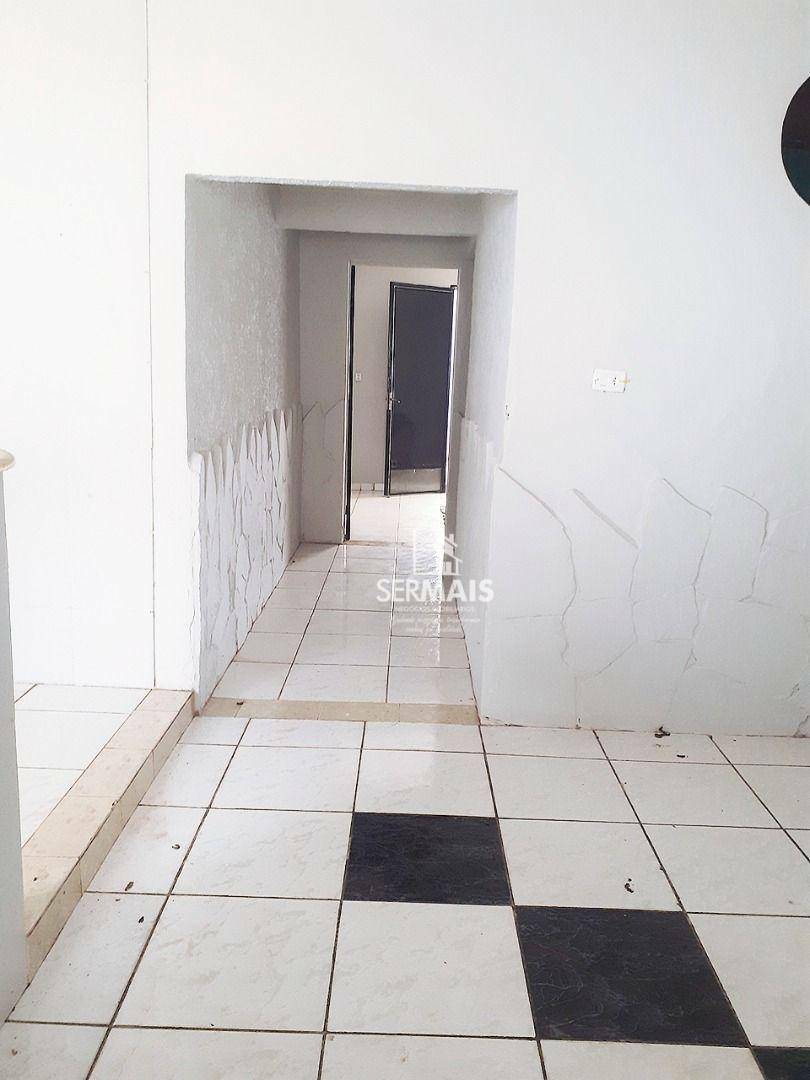 Casa de Condomínio à venda com 4 quartos, 240m² - Foto 6