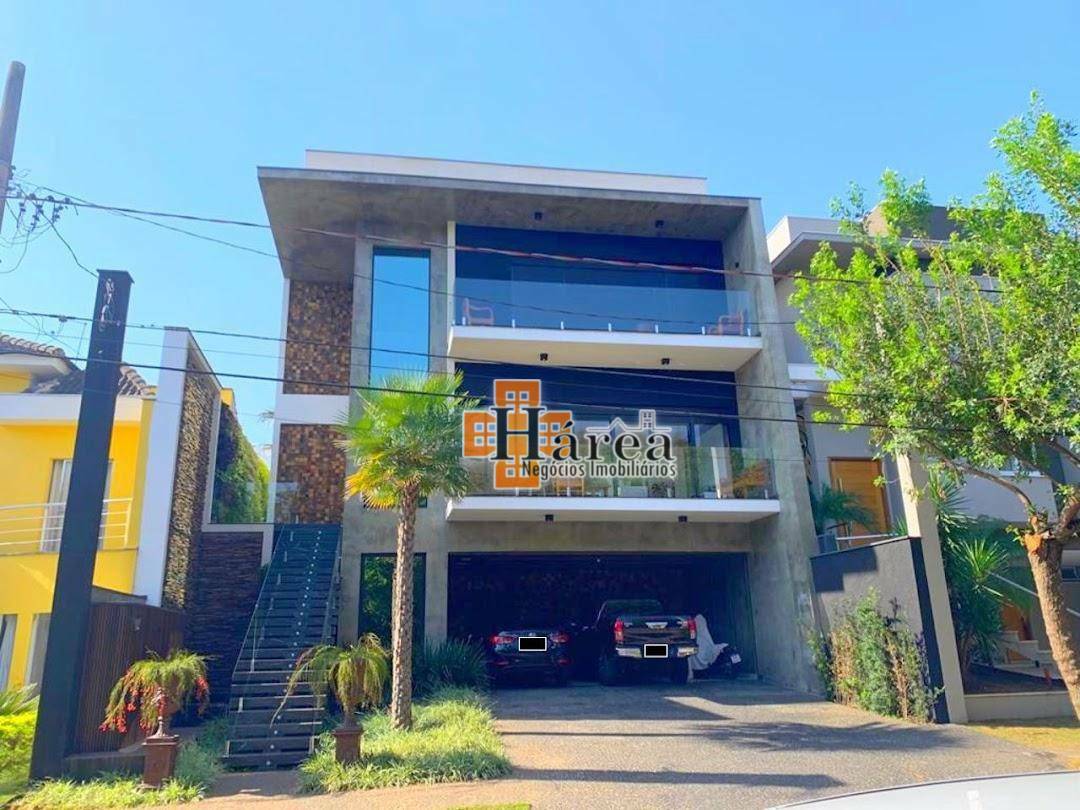 Sobrado à venda com 4 quartos, 425m² - Foto 1