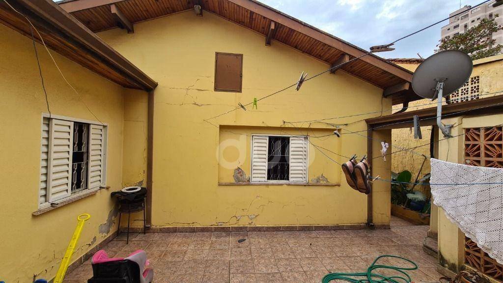 Casa à venda com 3 quartos, 200m² - Foto 23