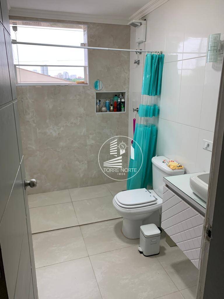 Sobrado à venda com 2 quartos, 350m² - Foto 4