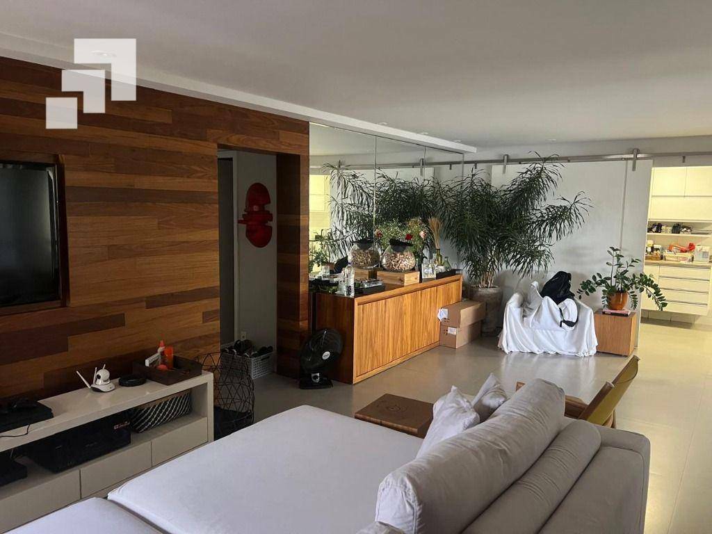 Apartamento à venda com 3 quartos, 142m² - Foto 6