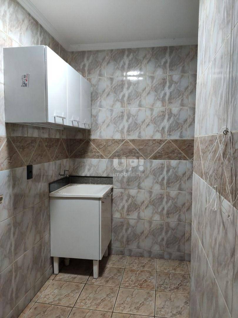 Casa à venda com 2 quartos, 96m² - Foto 11