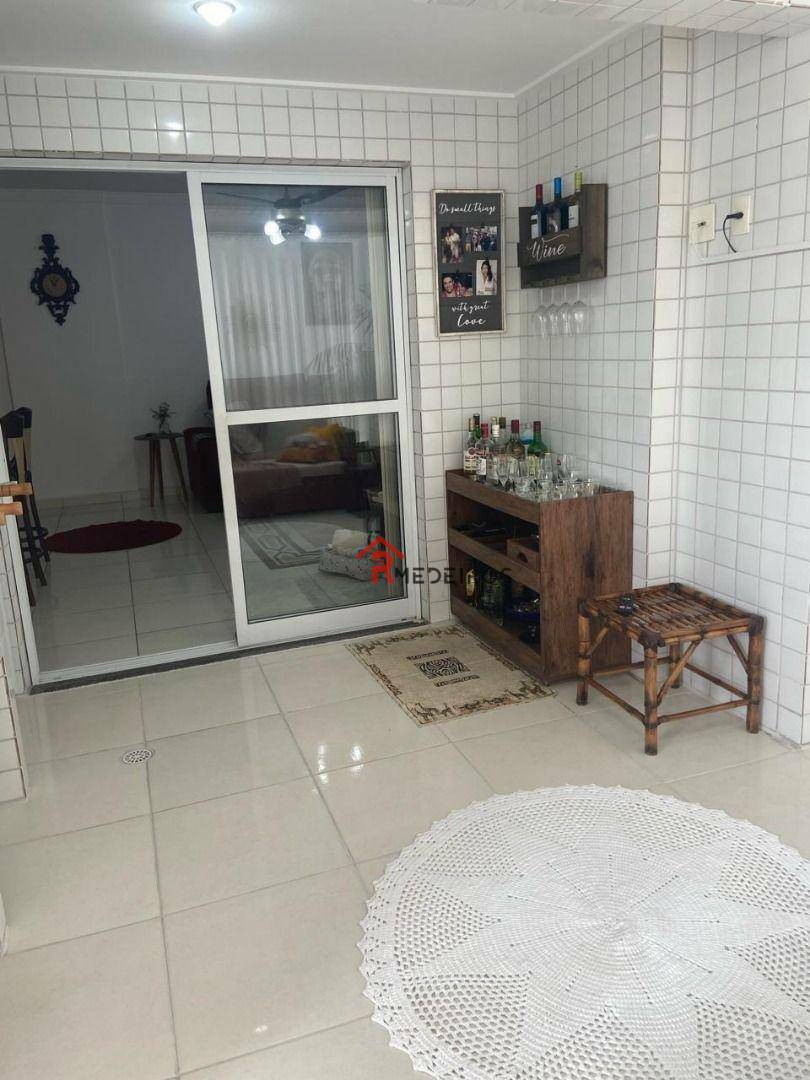 Apartamento à venda com 2 quartos, 89m² - Foto 17