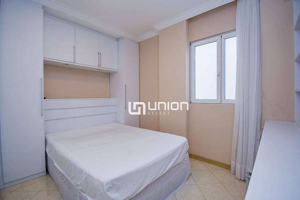 Apartamento à venda com 2 quartos, 100m² - Foto 6