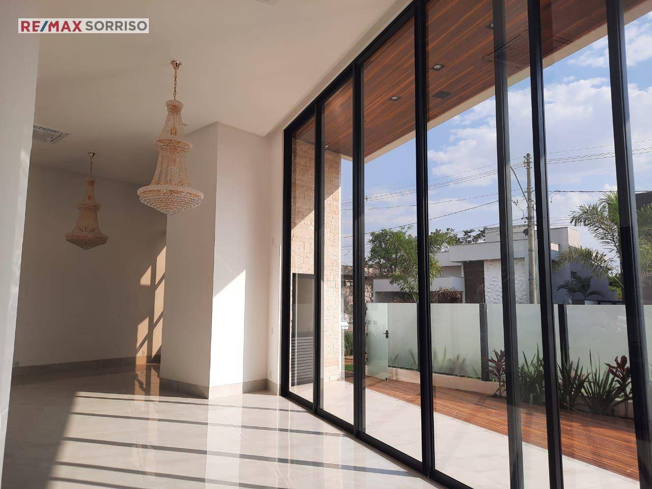 Casa de Condomínio à venda com 4 quartos, 263m² - Foto 11