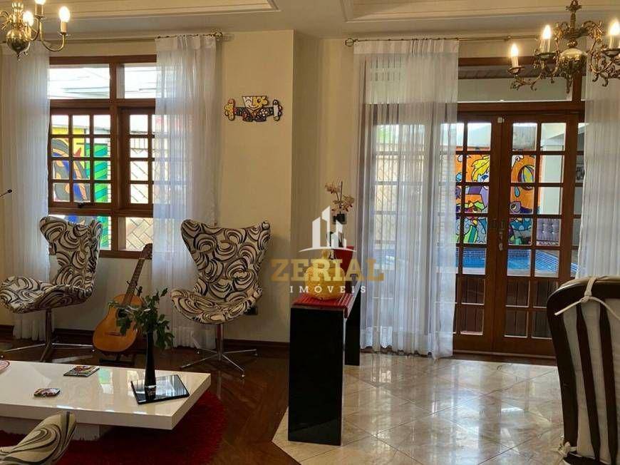 Sobrado à venda com 3 quartos, 315m² - Foto 1