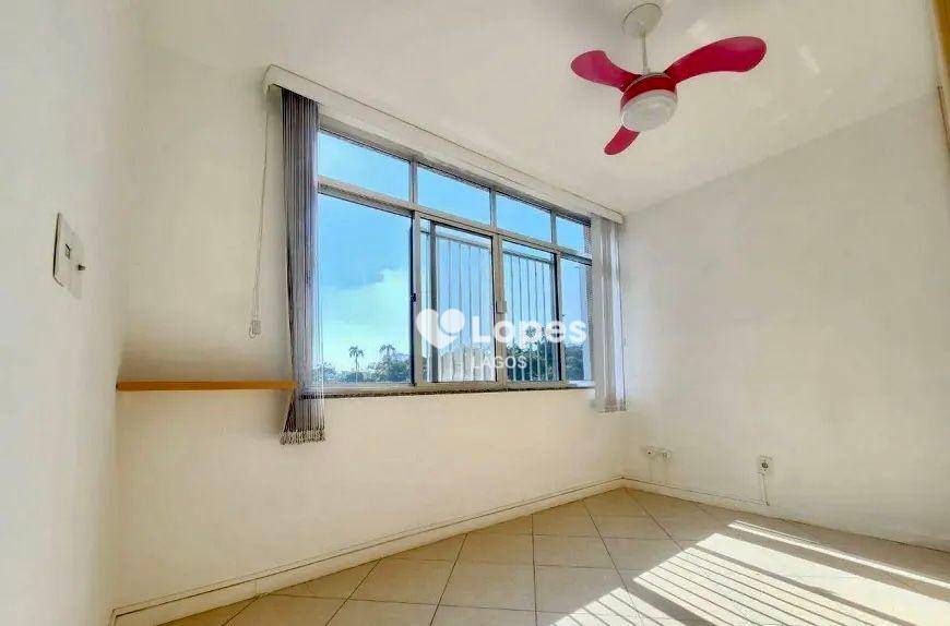 Apartamento à venda com 2 quartos, 75m² - Foto 7