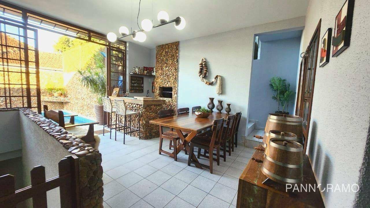 Casa à venda com 3 quartos, 430m² - Foto 13