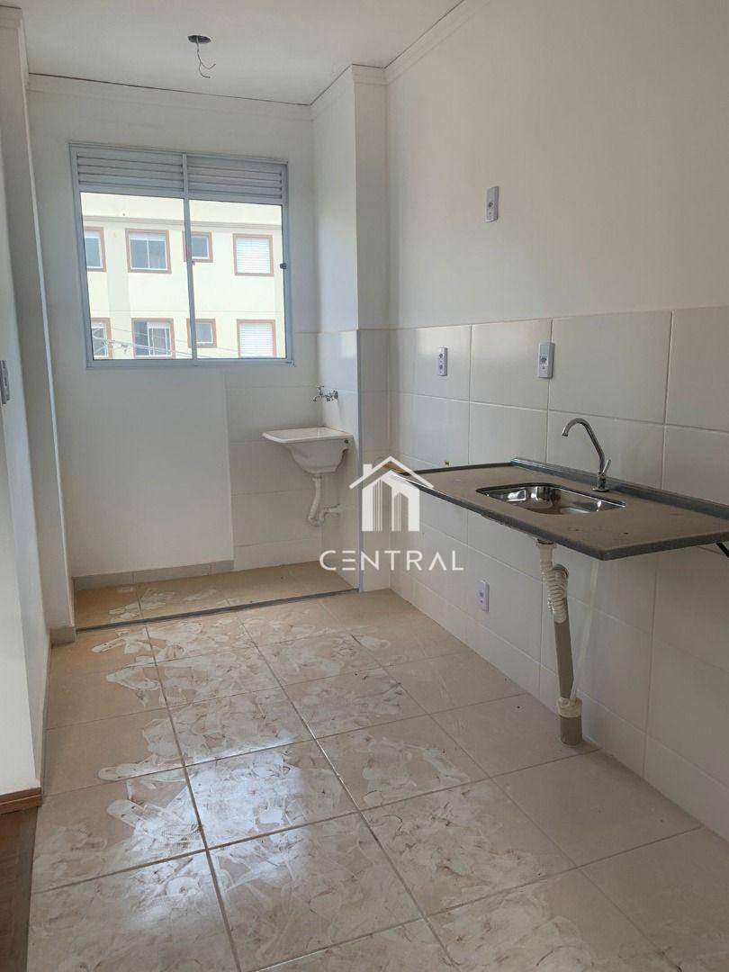 Apartamento à venda com 2 quartos, 45m² - Foto 10