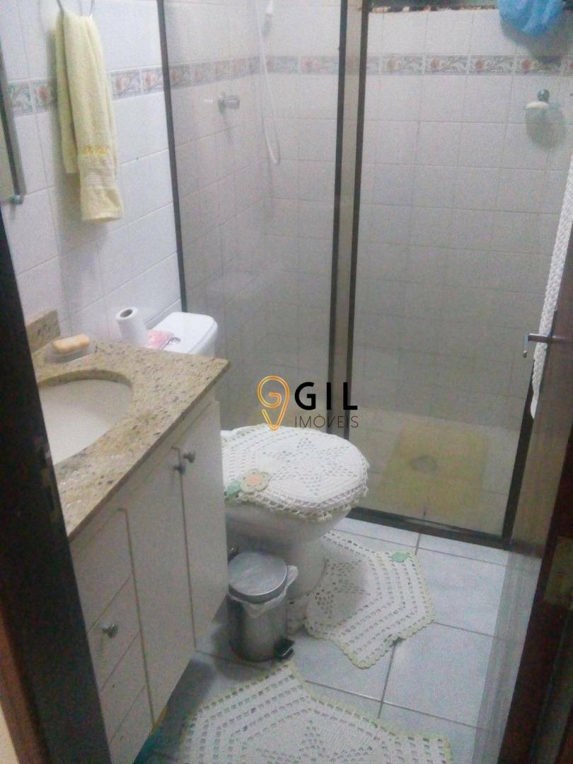 Apartamento à venda com 2 quartos, 68m² - Foto 3