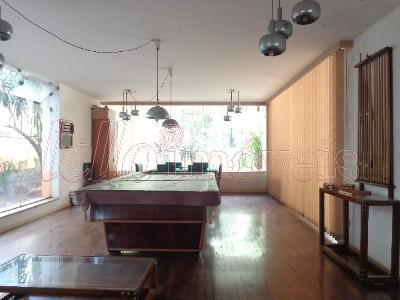 Apartamento para alugar com 3 quartos, 130m² - Foto 18