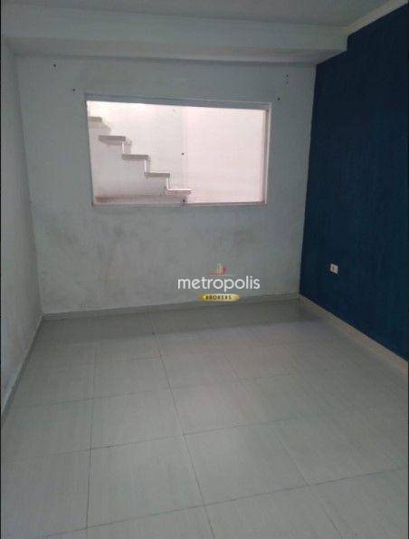 Sobrado à venda com 2 quartos, 210m² - Foto 11