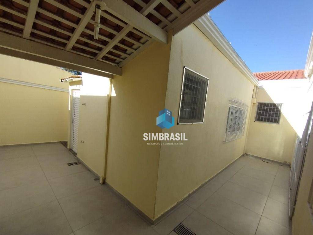 Casa à venda com 3 quartos, 168m² - Foto 18