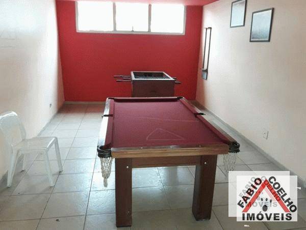 Apartamento à venda com 2 quartos, 66m² - Foto 13