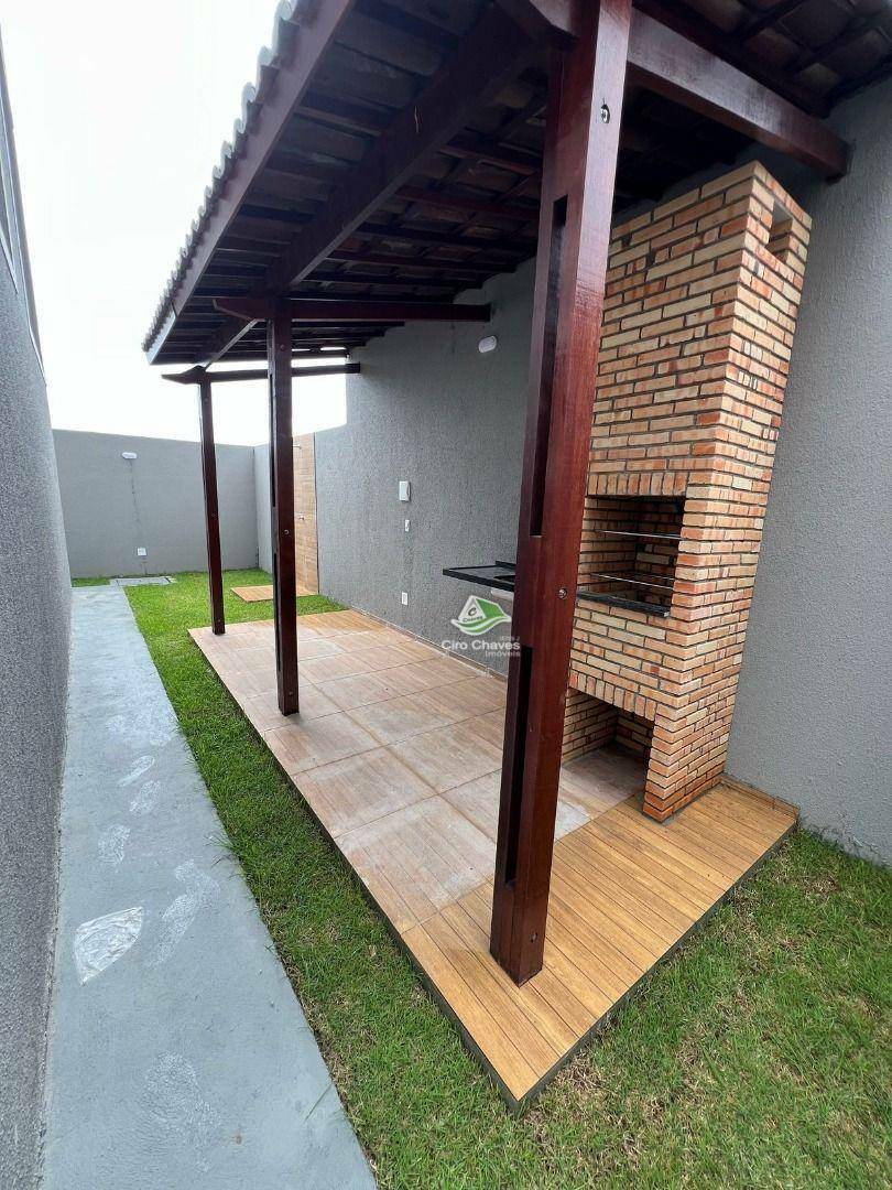 Apartamento à venda com 2 quartos, 63m² - Foto 2