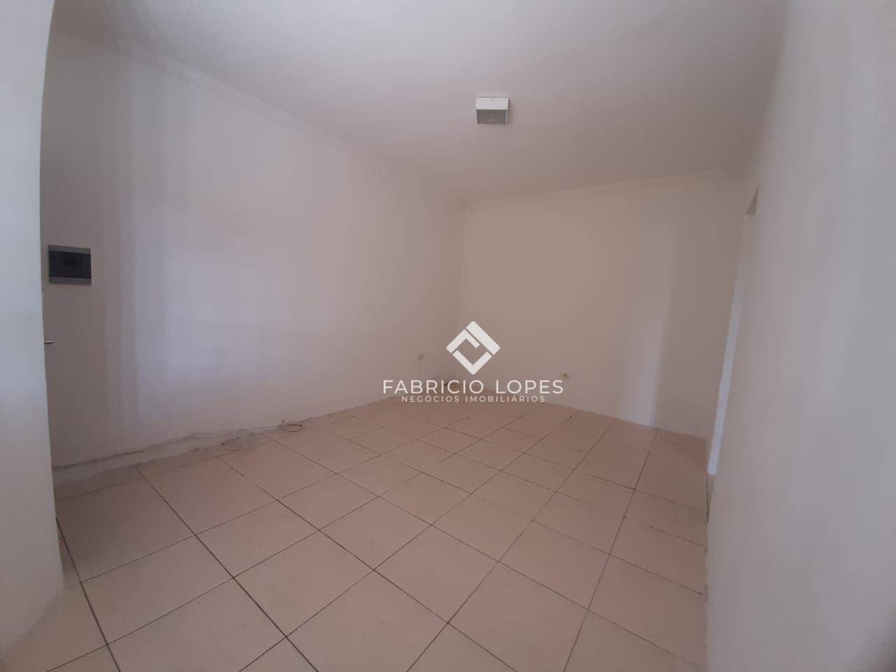 Casa à venda com 2 quartos, 180m² - Foto 10