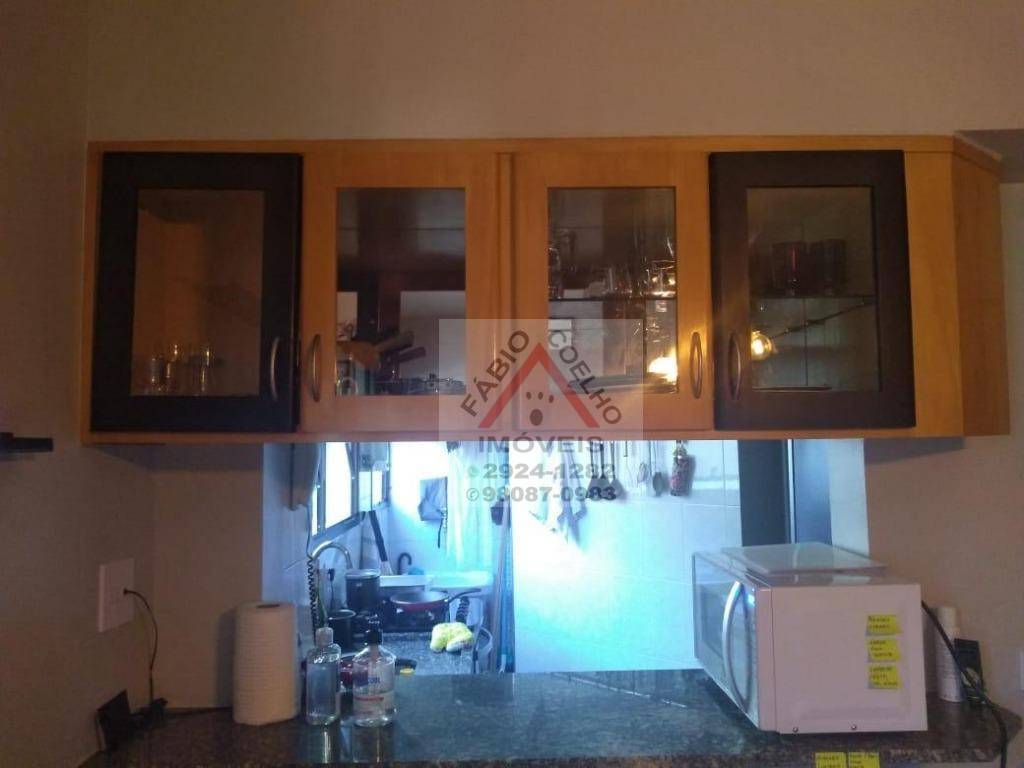 Apartamento à venda com 1 quarto, 42m² - Foto 11