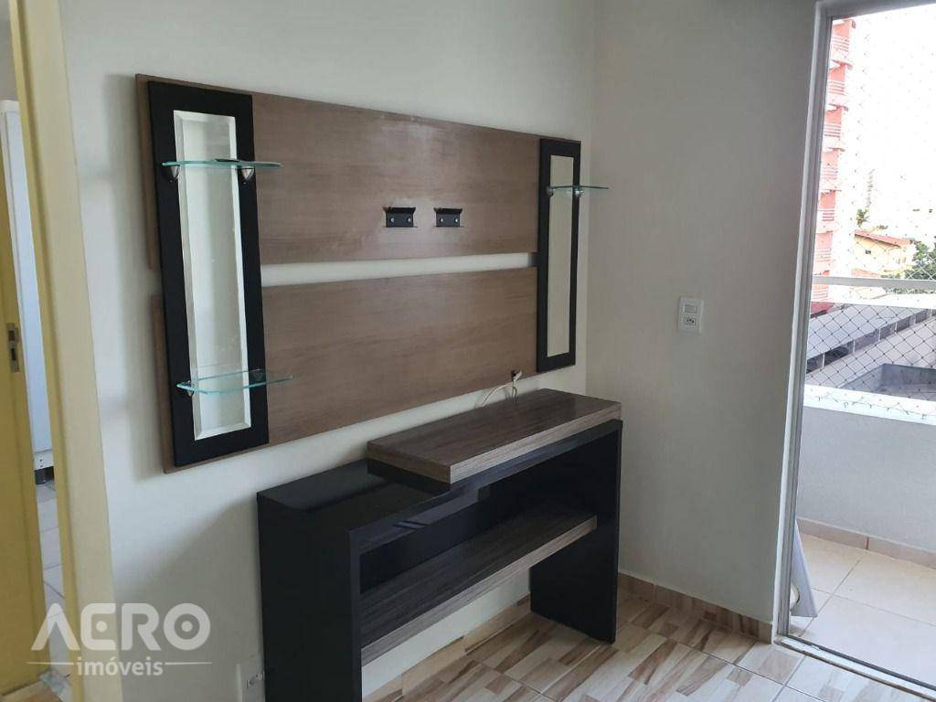 Apartamento para alugar com 2 quartos, 55m² - Foto 14