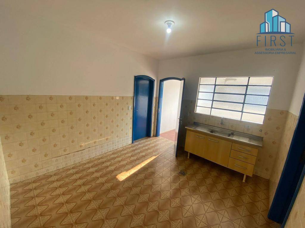 Chácara à venda com 3 quartos, 304m² - Foto 13