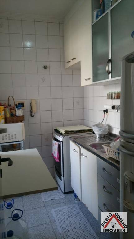 Apartamento à venda com 2 quartos, 50m² - Foto 20