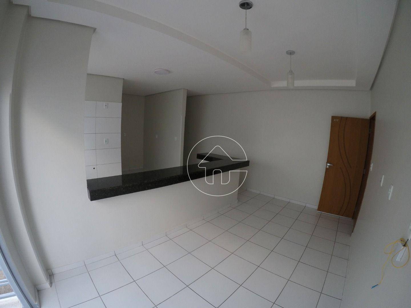 Apartamento para alugar com 2 quartos, 70m² - Foto 2