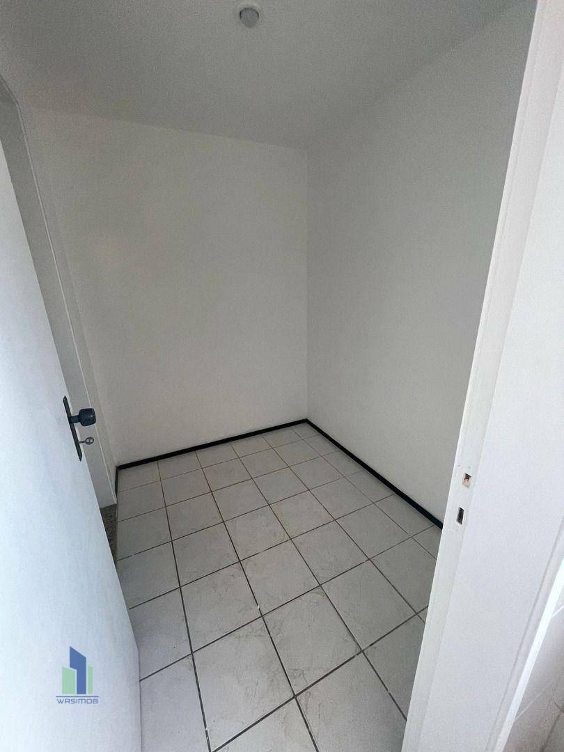 Apartamento à venda com 3 quartos, 98m² - Foto 13