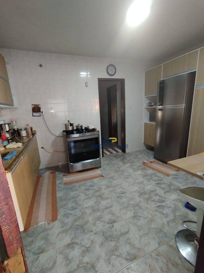 Casa à venda com 3 quartos, 978M2 - Foto 5