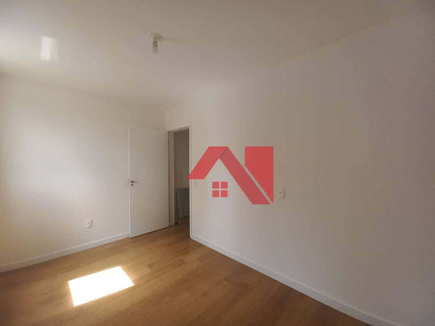 Apartamento à venda com 2 quartos, 52m² - Foto 4