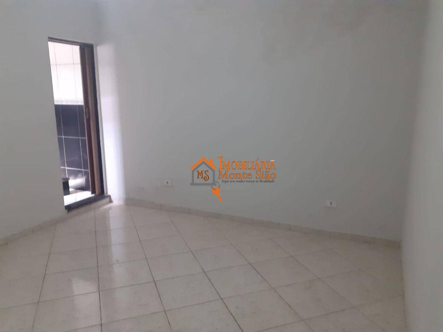 Sobrado à venda com 2 quartos, 200m² - Foto 7