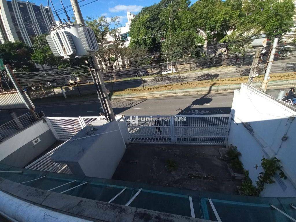 Casa de Condomínio para alugar, 900m² - Foto 19
