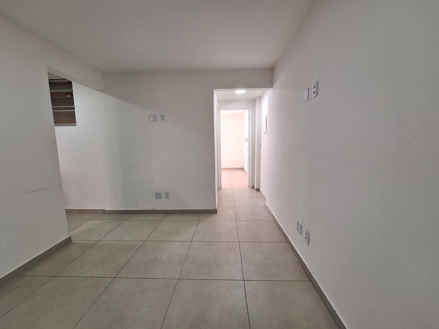 Apartamento para alugar com 1 quarto, 50m² - Foto 2