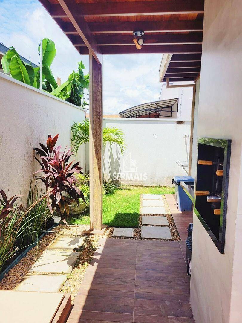 Casa de Condomínio à venda com 3 quartos, 324m² - Foto 8