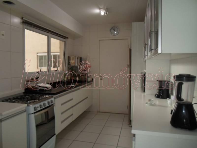 Apartamento à venda com 3 quartos, 184m² - Foto 15