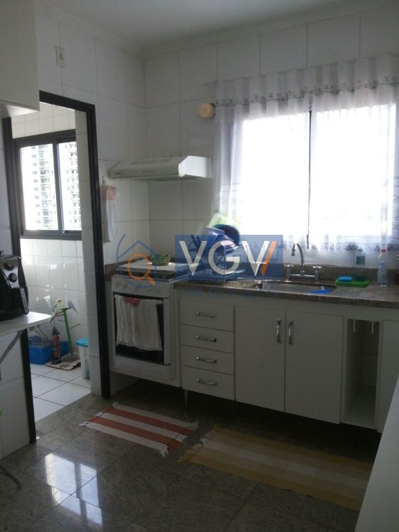 Apartamento à venda com 3 quartos, 78m² - Foto 3