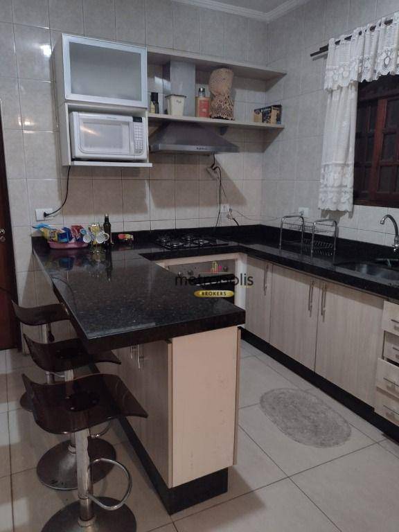 Sobrado à venda com 3 quartos, 240m² - Foto 3