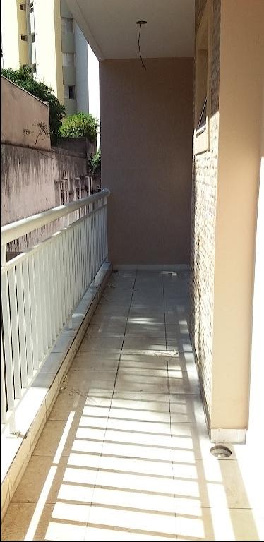 Apartamento à venda com 2 quartos, 61m² - Foto 5