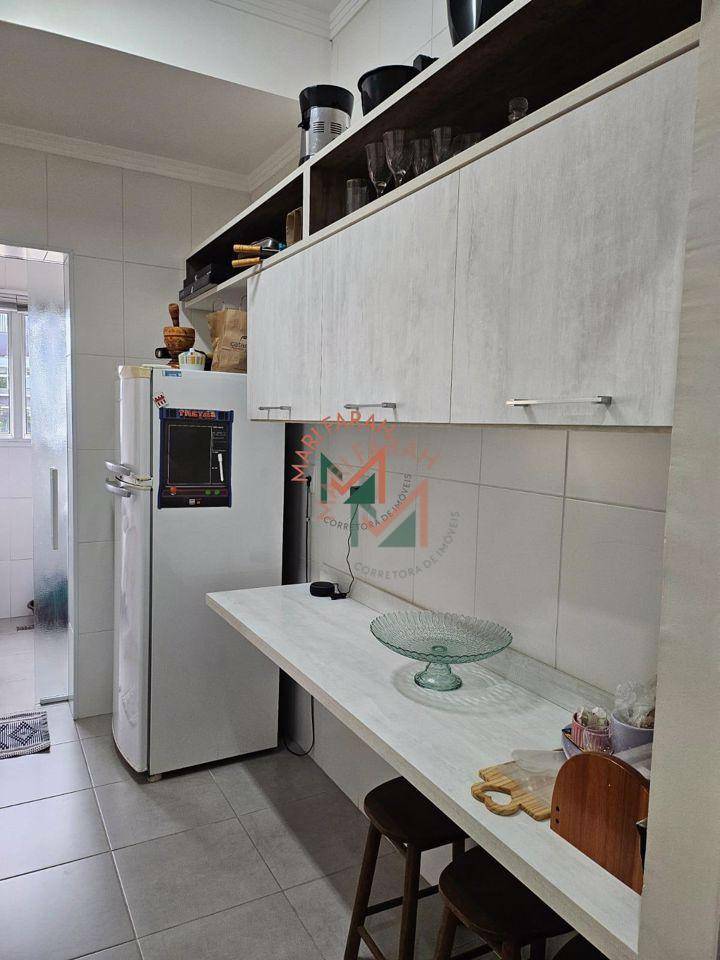 Apartamento à venda com 3 quartos, 82m² - Foto 8