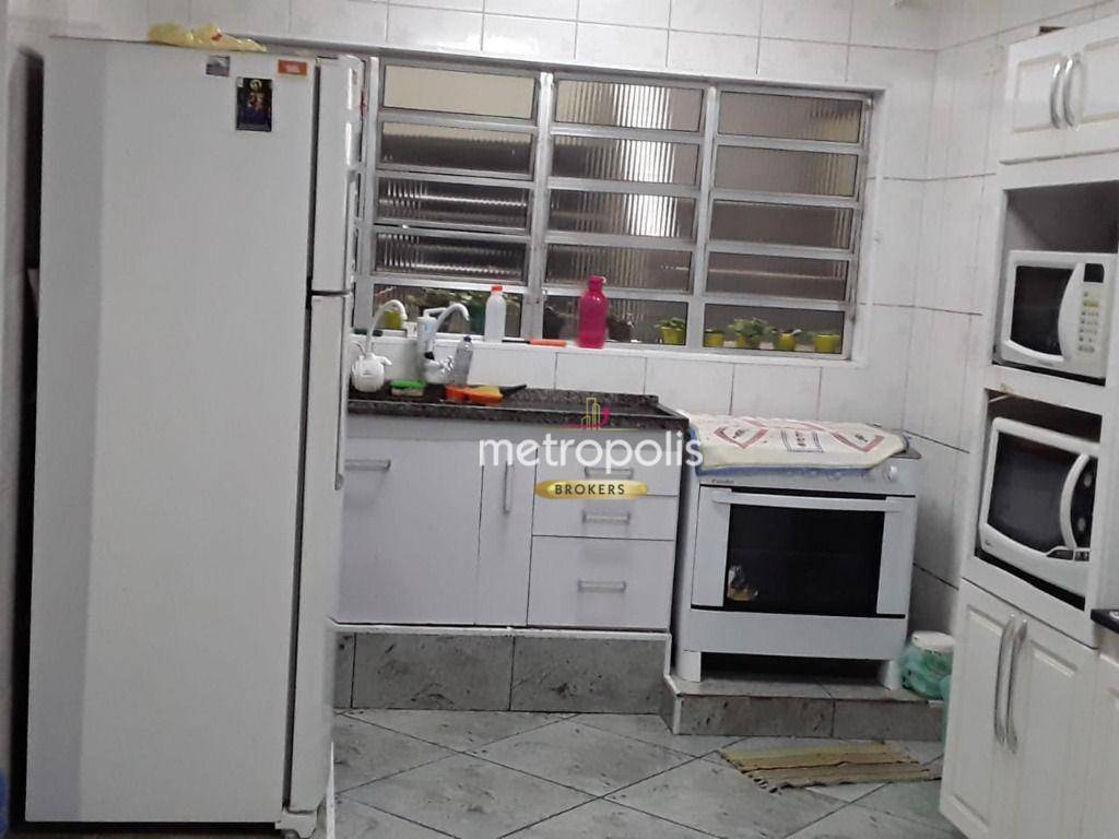 Sobrado à venda com 3 quartos, 222m² - Foto 2