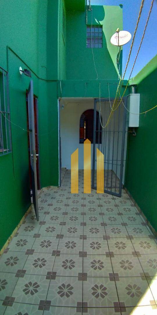 Sobrado à venda com 3 quartos, 98m² - Foto 12