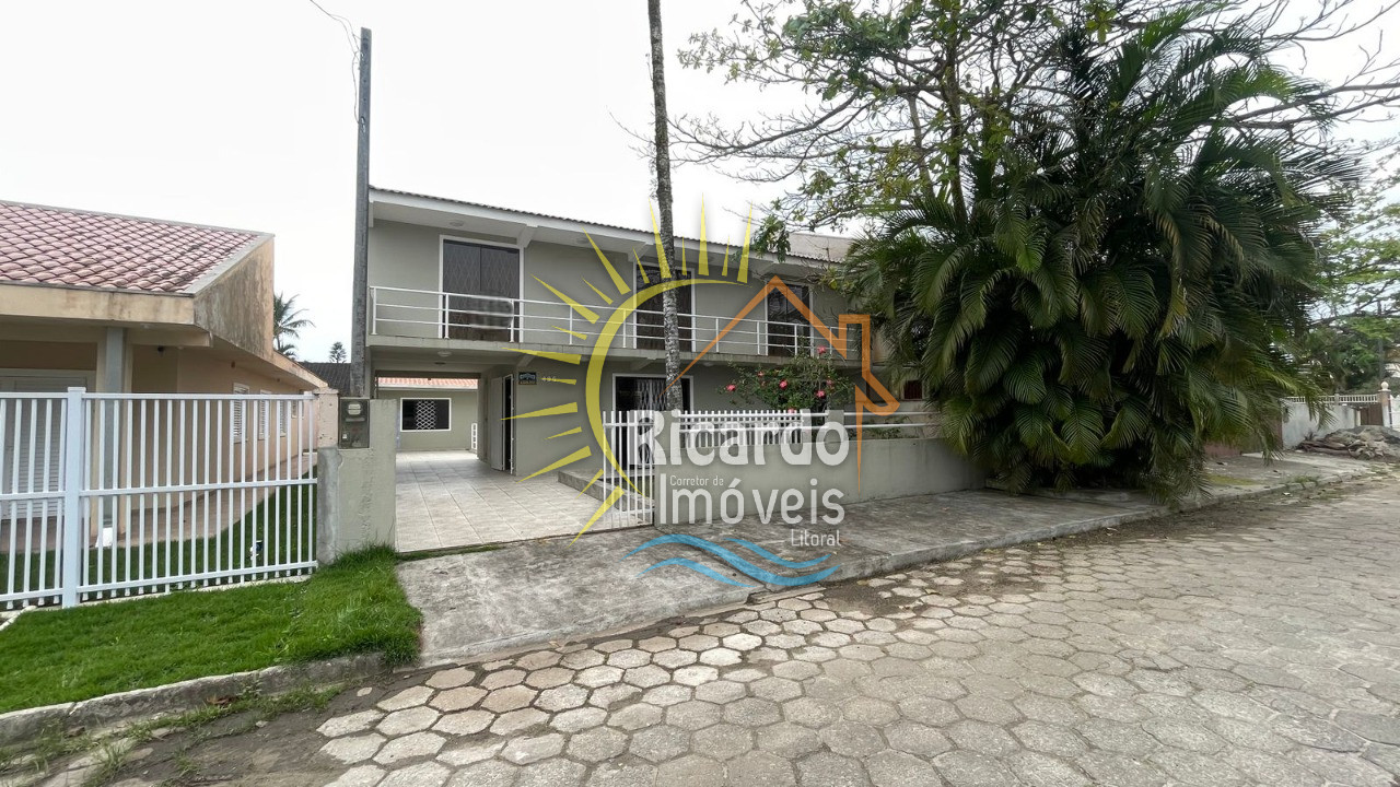 Casa à venda com 3 quartos, 240m² - Foto 2