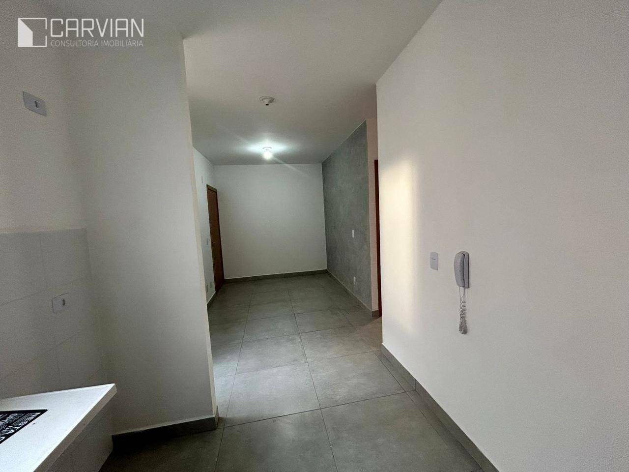 Apartamento à venda com 2 quartos, 41m² - Foto 2