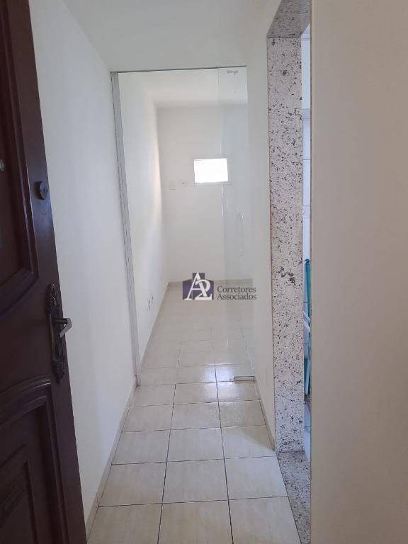 Apartamento à venda com 2 quartos, 50m² - Foto 4