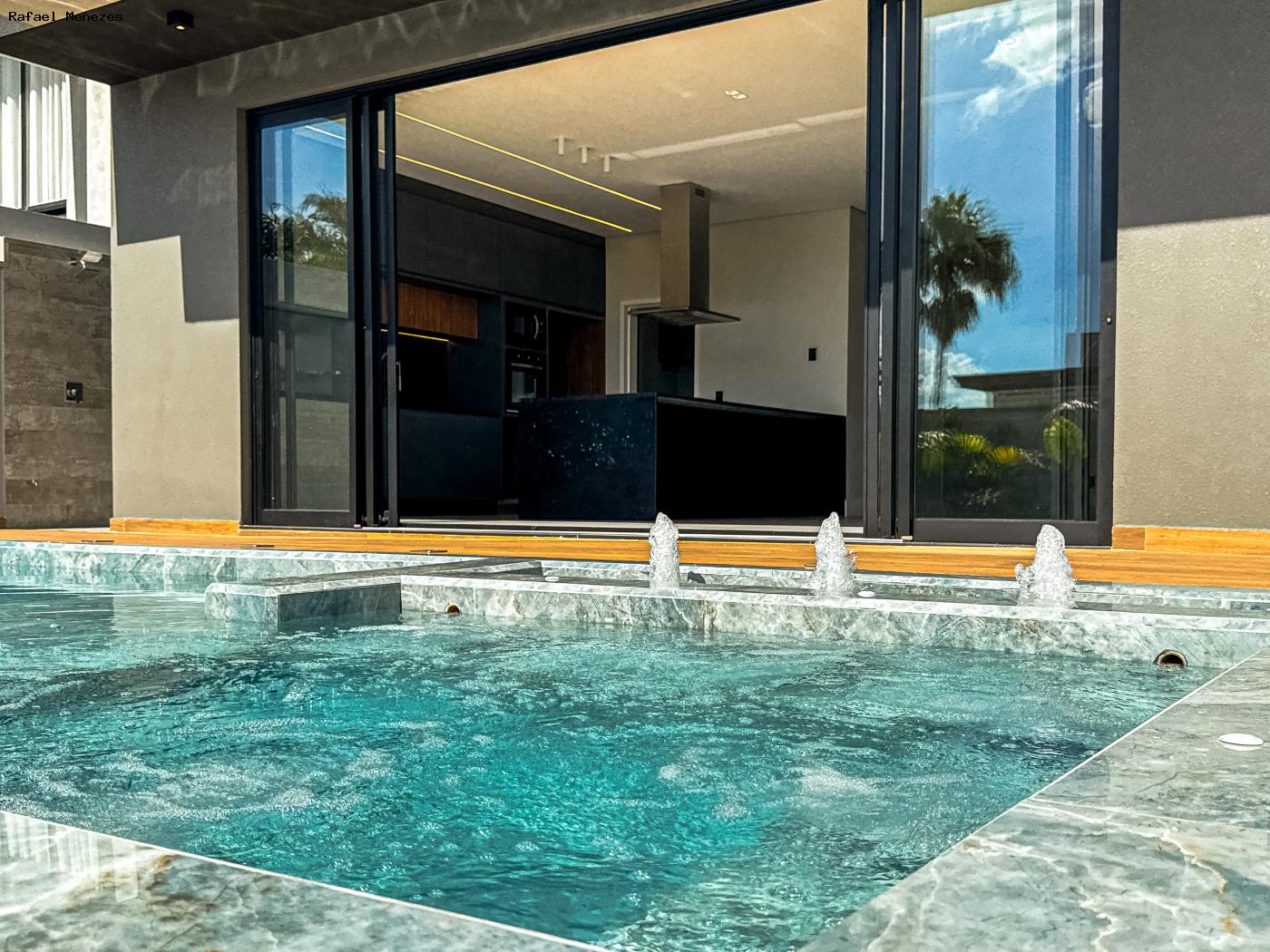 Casa de Condomínio à venda com 3 quartos, 311m² - Foto 25