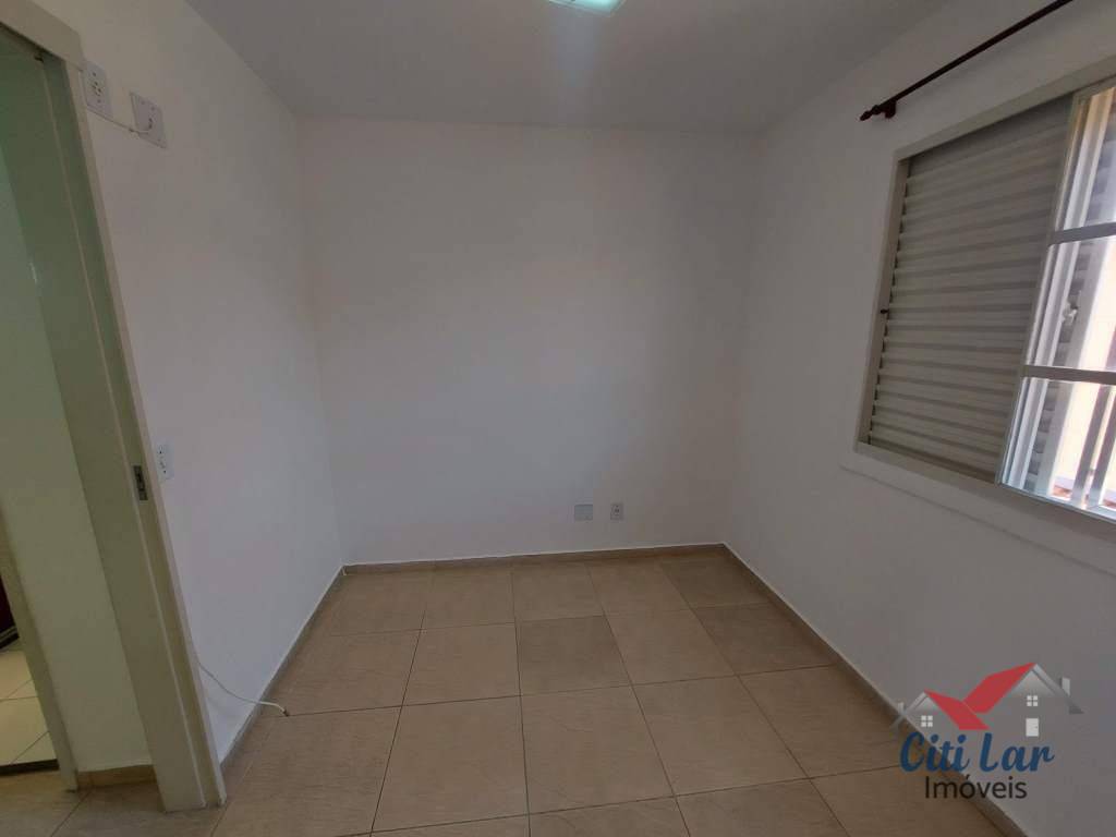 Sobrado para alugar com 2 quartos, 54m² - Foto 32