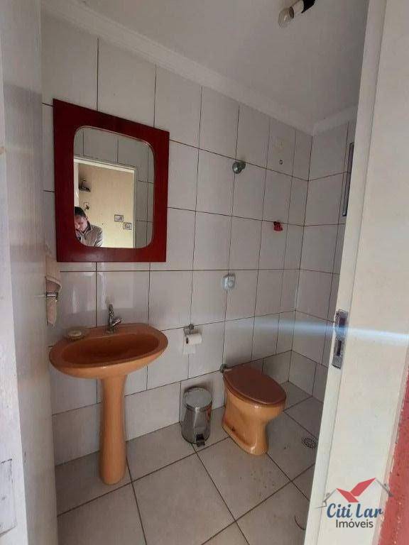 Sobrado à venda com 3 quartos, 238m² - Foto 44