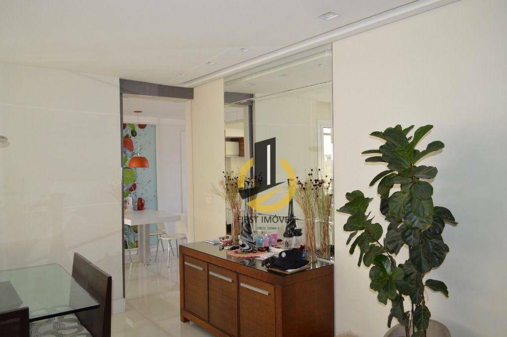 Apartamento à venda com 3 quartos, 192m² - Foto 28