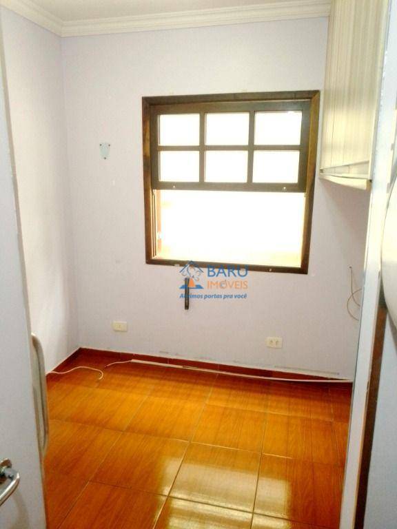 Sobrado à venda e aluguel com 5 quartos, 300m² - Foto 50