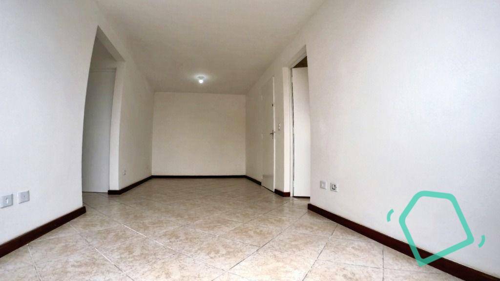 Apartamento à venda com 2 quartos, 44m² - Foto 6