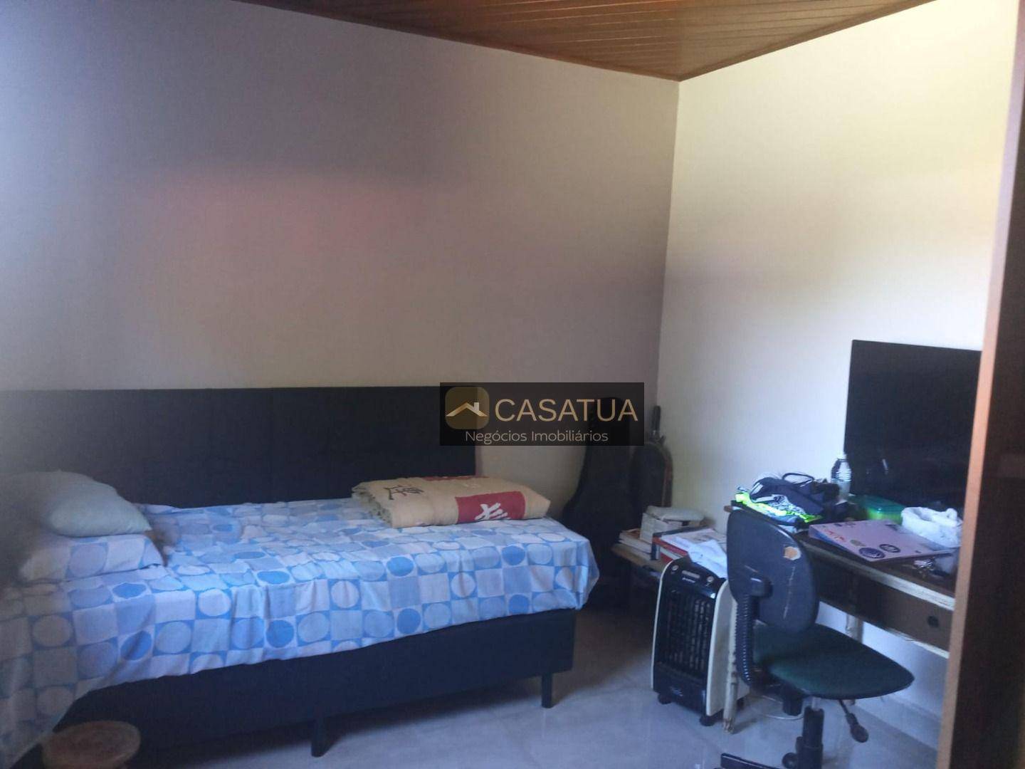 Casa à venda com 3 quartos, 214m² - Foto 11